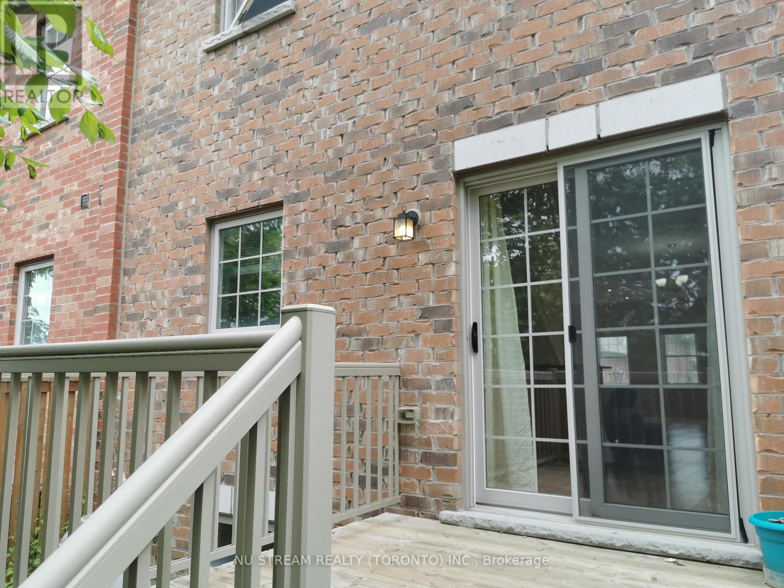 84 Robert Peel Road, Kitchener, Ontario  N2H 0B6 - Photo 19 - X12267220