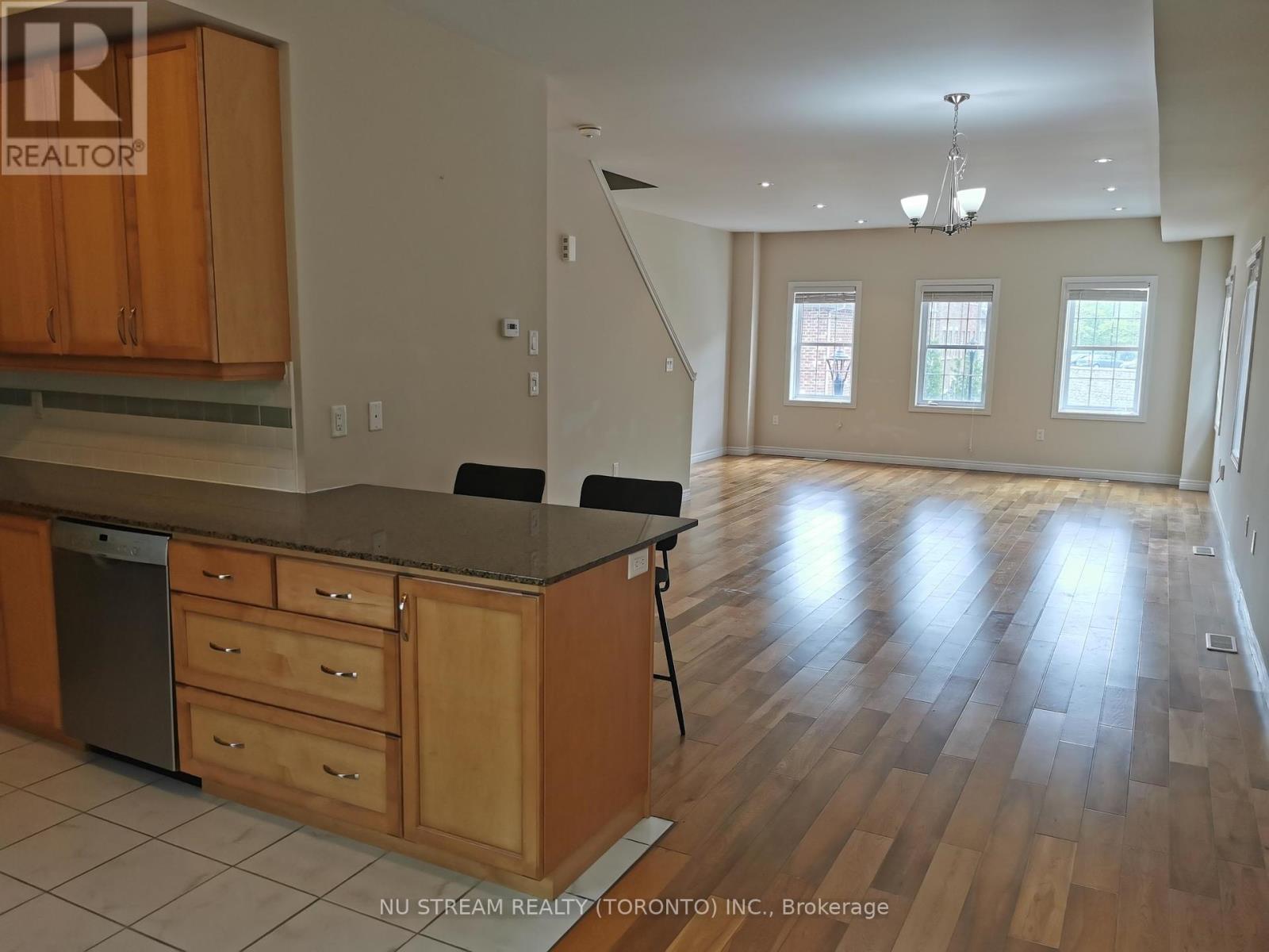 Property at 84 ROBERT PEEL ROAD image 5