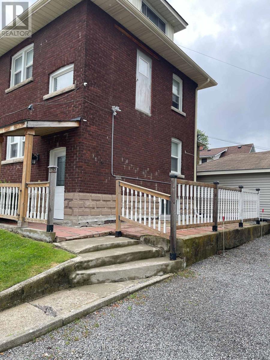 Property at 4961-4963 ARMOURY STREET image 3