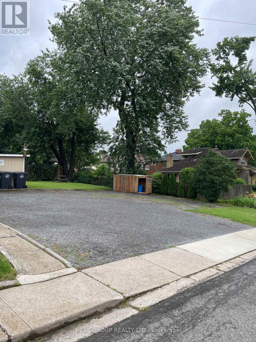 4961-4963 Armoury Street, Niagara Falls, Ontario  L2E 1T3 - Photo 7 - X12267327