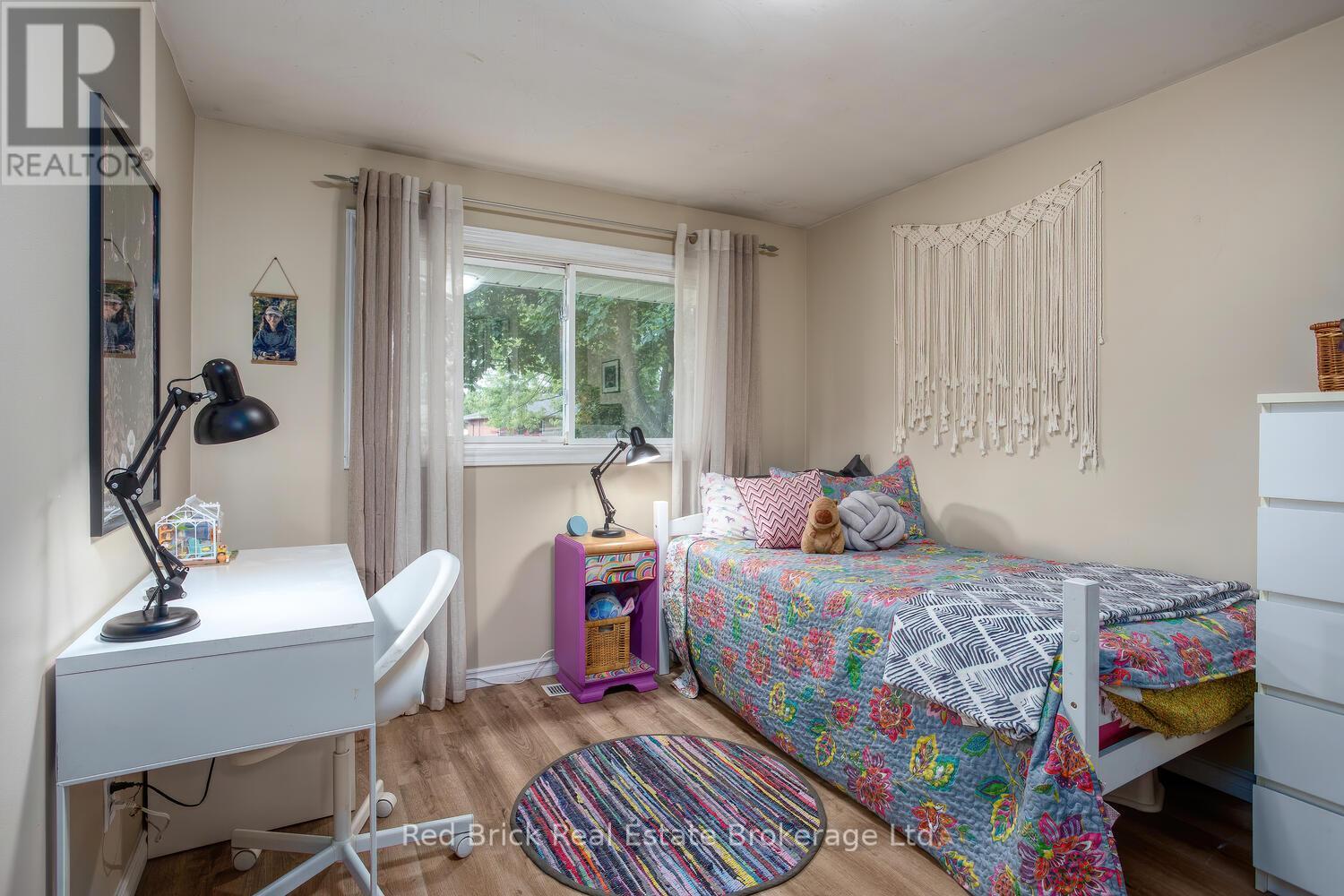 302 Ross Avenue, Kitchener, Ontario  N2A 1V6 - Photo 19 - X12267253
