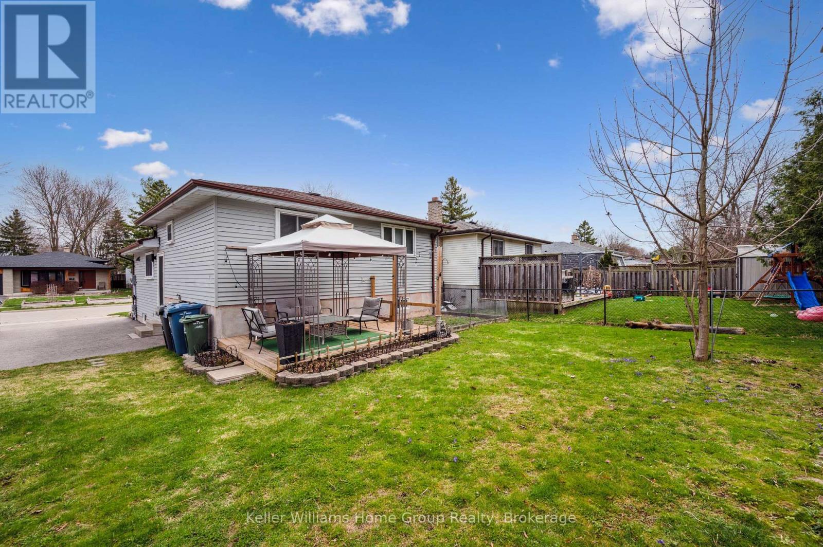 373 West Acres Drive, Guelph, Ontario  N1H 7B3 - Photo 41 - X12267267