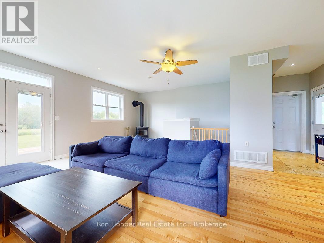 123025 Story Book Park Road, Owen Sound, Ontario  N4K 5N6 - Photo 9 - X12267300