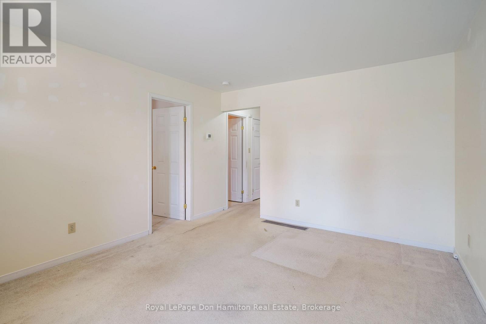 695 Reserve Avenue S, North Perth, Ontario  N4W 2L3 - Photo 13 - X12267325