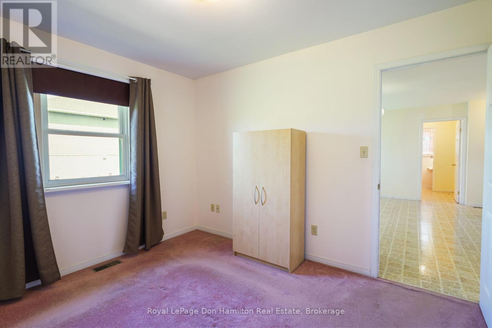 695 Reserve Avenue S, North Perth, Ontario  N4W 2L3 - Photo 19 - X12267325