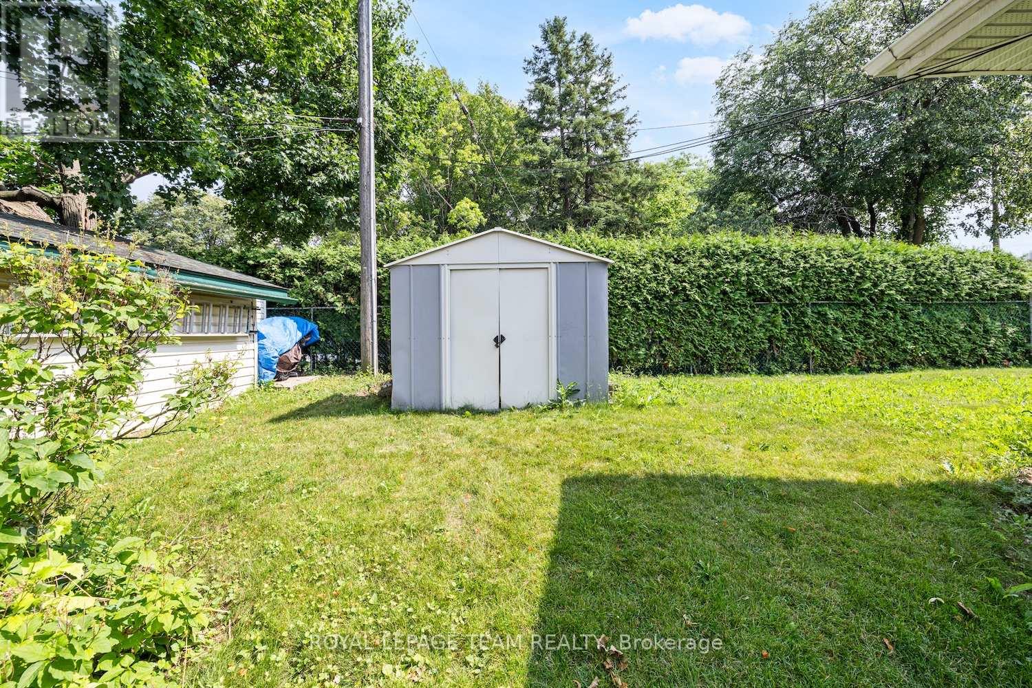 467-469 Braydon Avenue, Ottawa, Ontario  K1G 0W7 - Photo 35 - X12267256