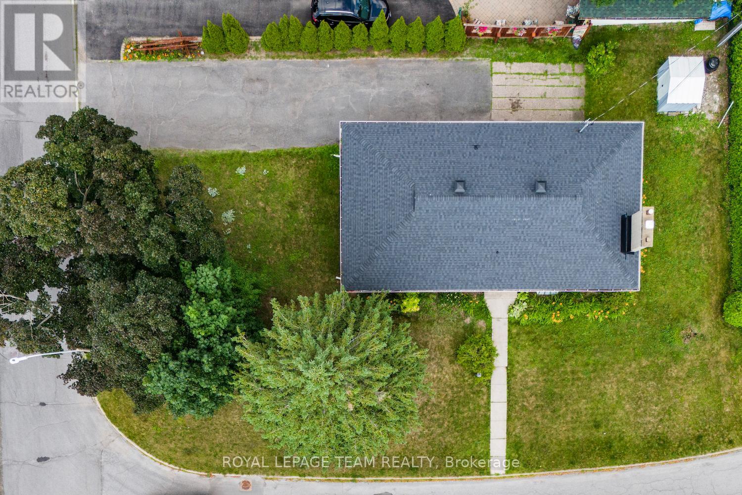 467-469 Braydon Avenue, Ottawa, Ontario  K1G 0W7 - Photo 36 - X12267256