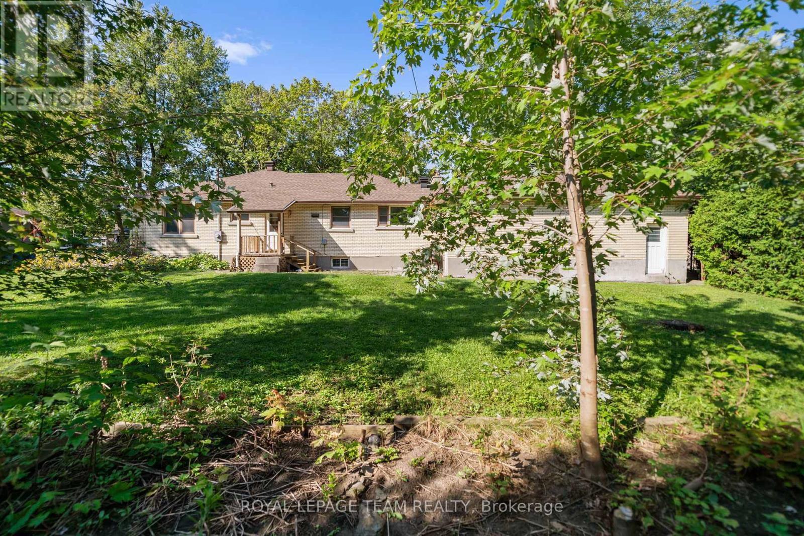 873 Dunlevie Avenue, Ottawa, Ontario  K2A 2Z3 - Photo 22 - X12267331
