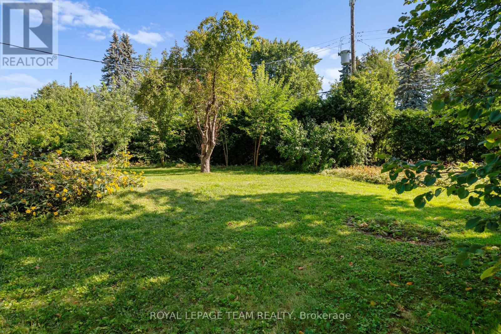 873 Dunlevie Avenue, Ottawa, Ontario  K2A 2Z3 - Photo 25 - X12267331