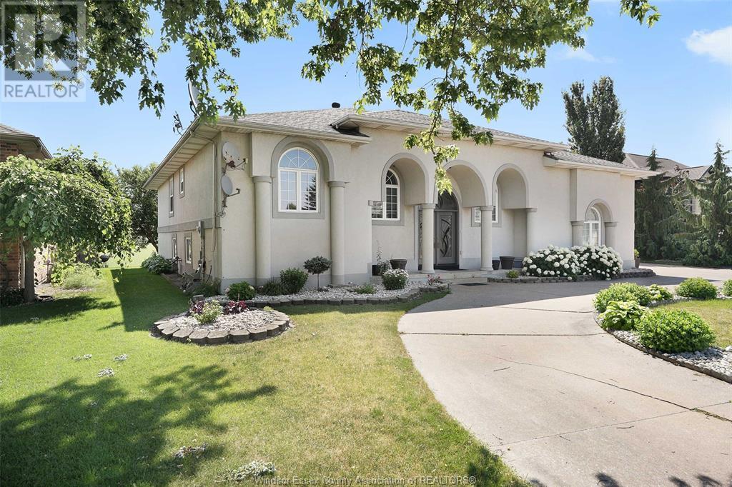 Property at 2070 FUNARO CRESCENT image 3