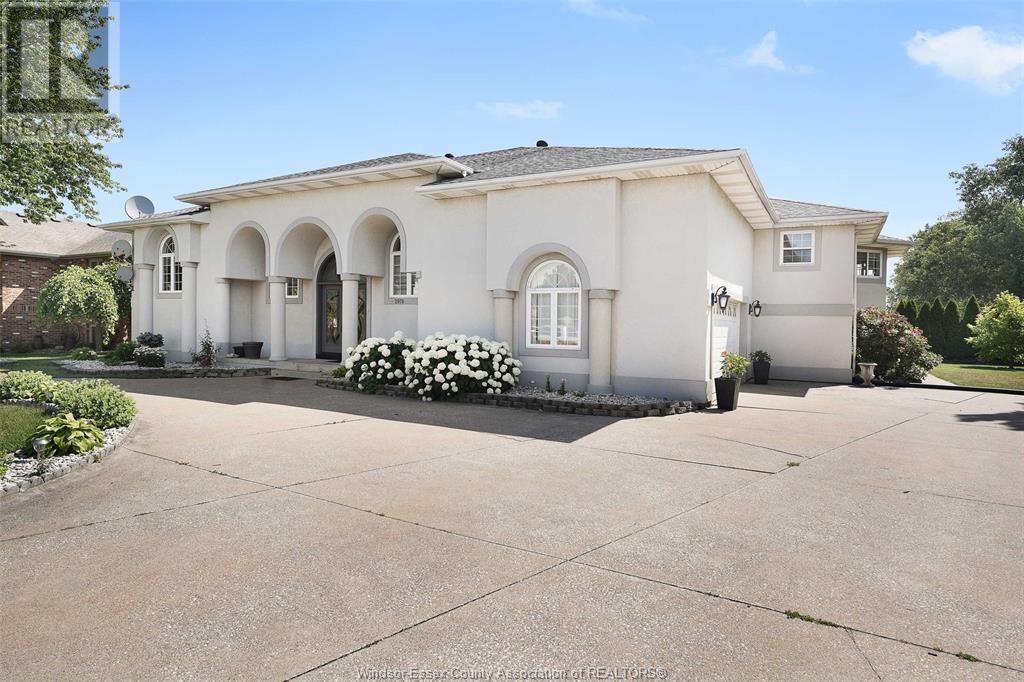 Property at 2070 FUNARO CRESCENT image 4