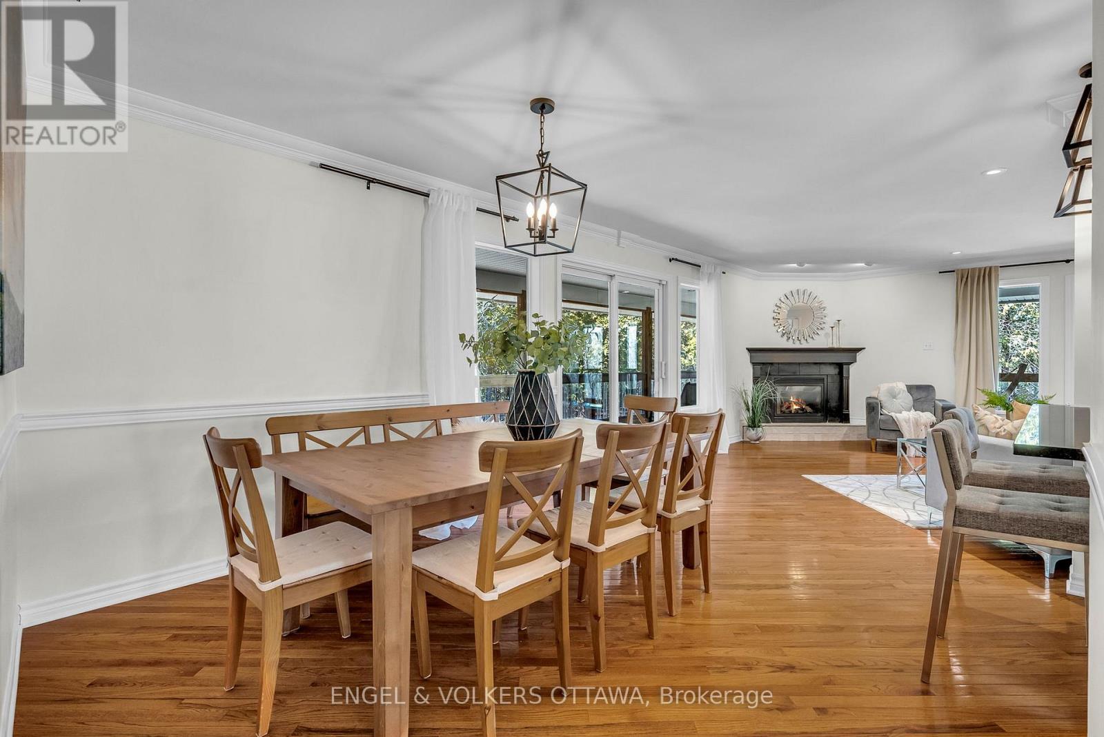 7359 Marcella Drive, Ottawa, Ontario  K4P 1P7 - Photo 12 - X12149270