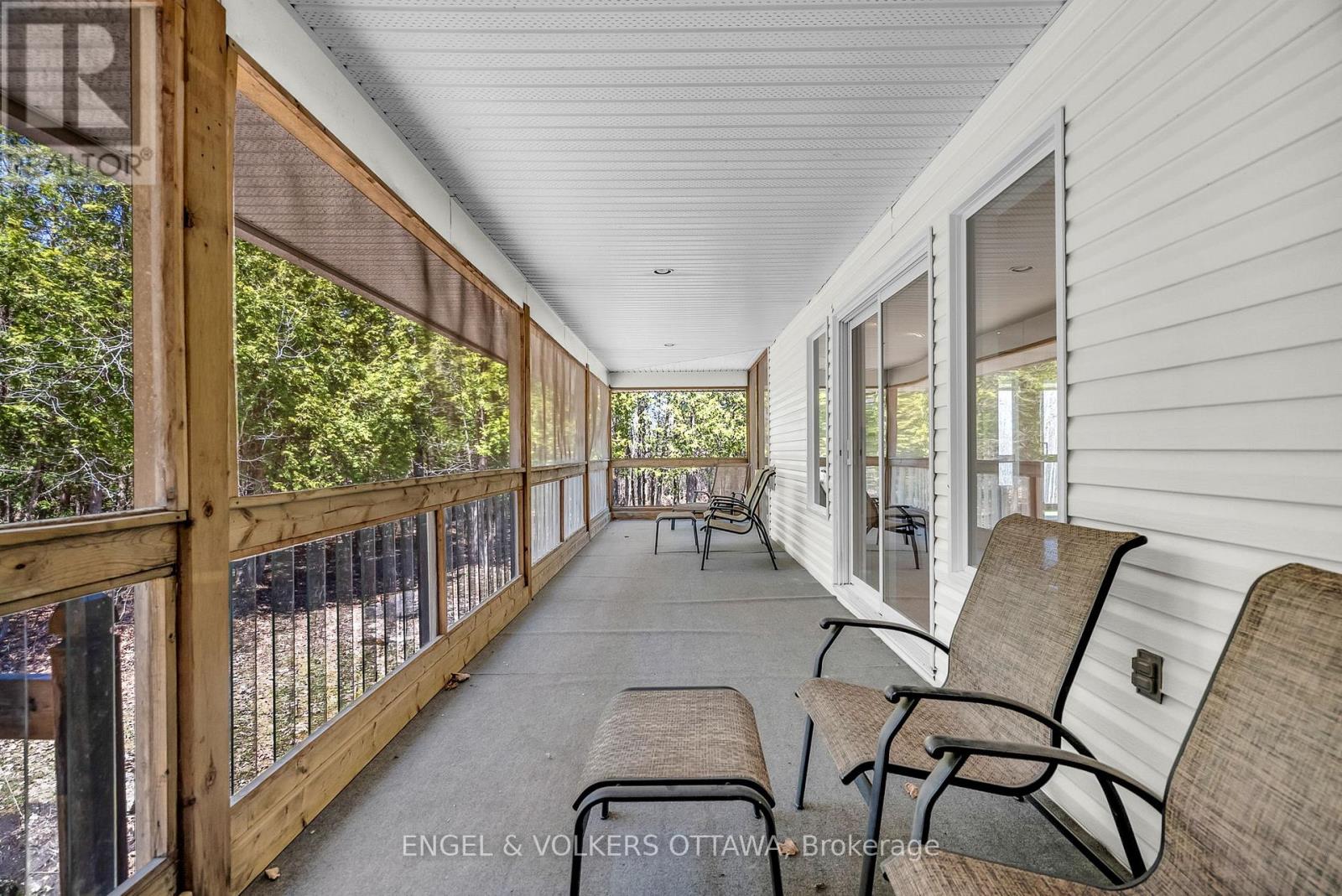 7359 Marcella Drive, Ottawa, Ontario  K4P 1P7 - Photo 24 - X12149270