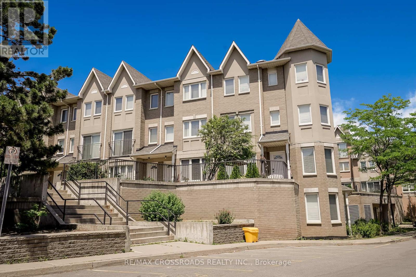 Property at 206 - 29 ROSEBANK DRIVE image 1