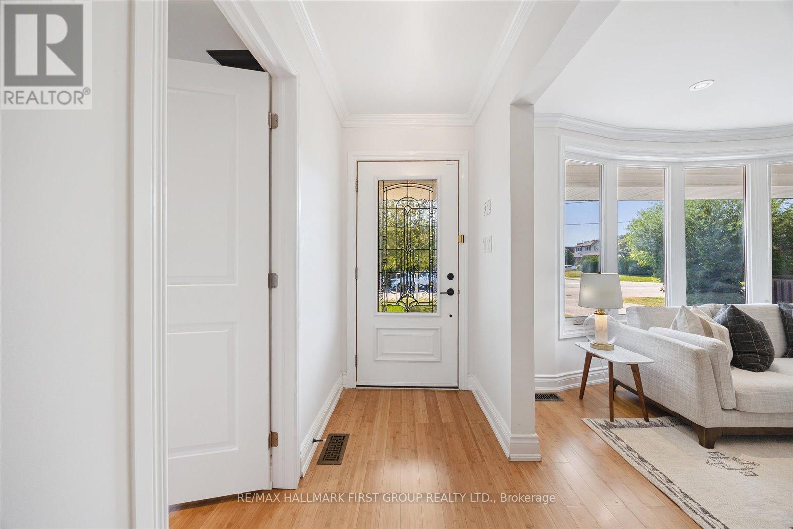 Property at 1919 GLENVIEW ROAD image 3