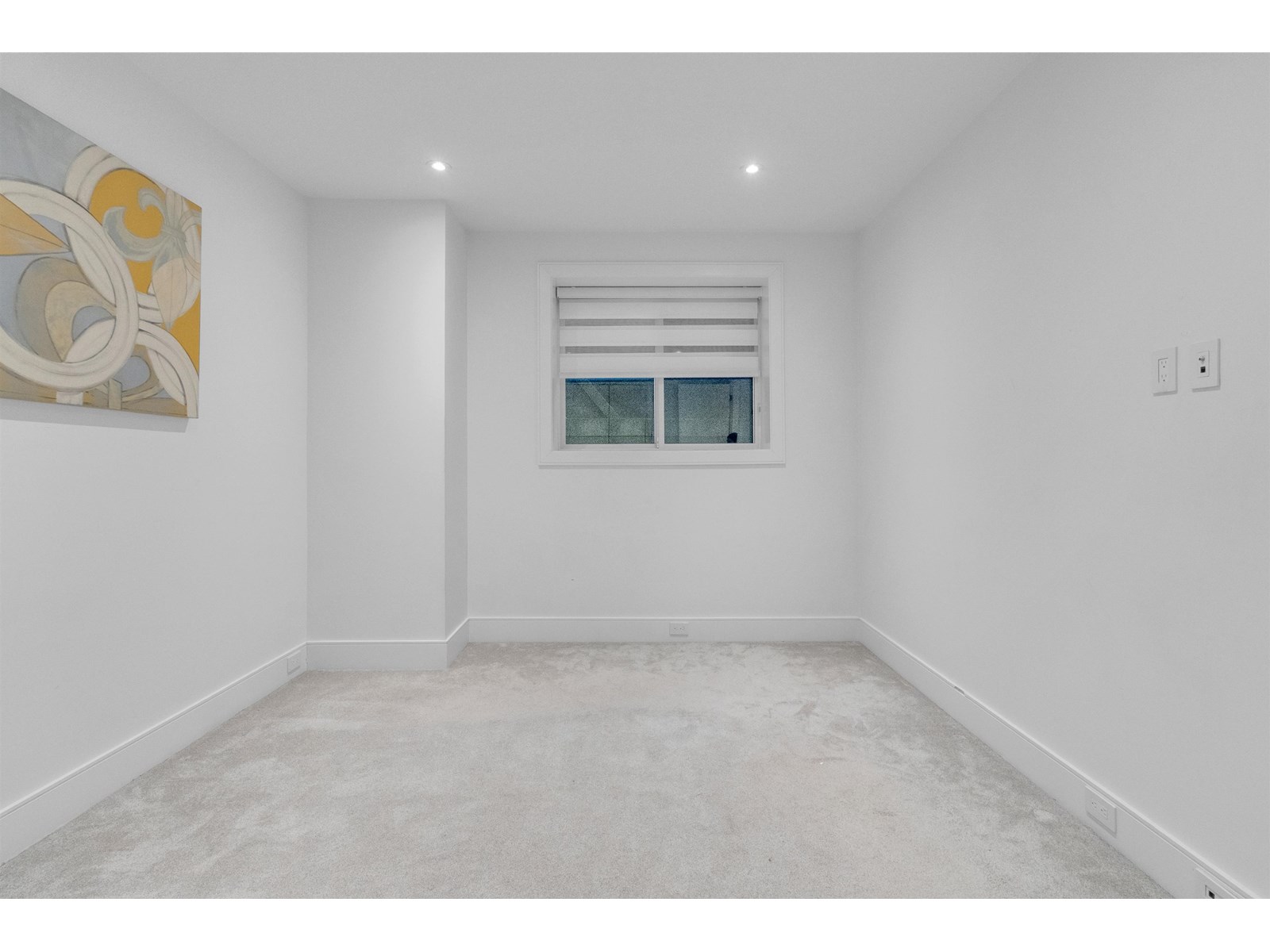 Property at 1440 MAPLE STREET image 5