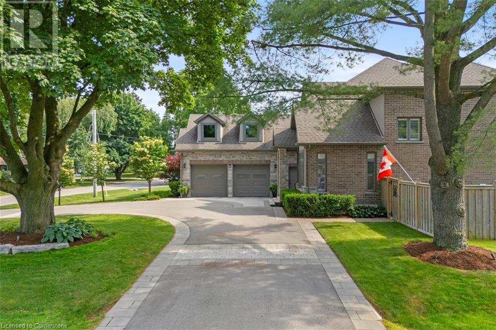 Property at 486 ANSON Drive image 2