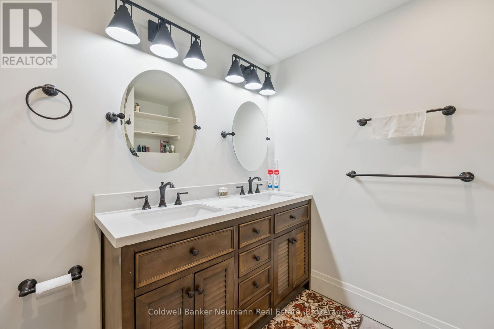 1270 15th Side Road, Milton, Ontario  L0P 1J0 - Photo 43 - W12267448