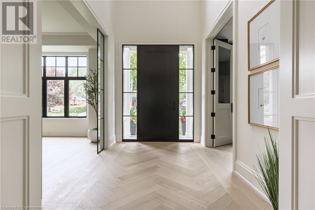 Property at 331 SANDLEWOOD Road image 3