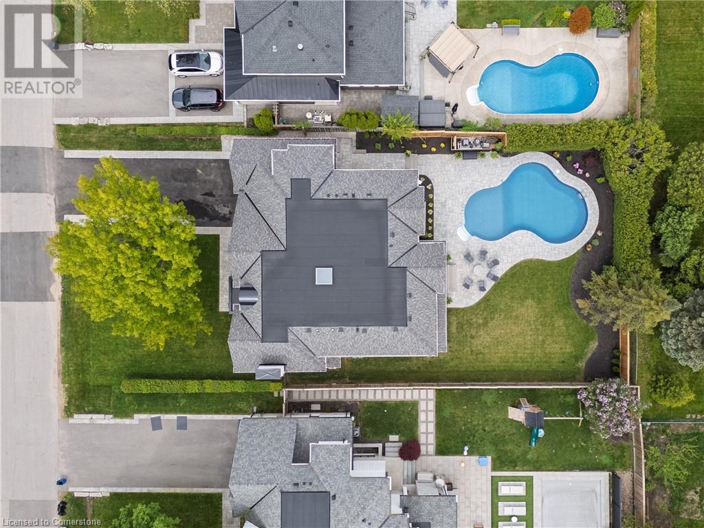 Property at 331 SANDLEWOOD Road image 2