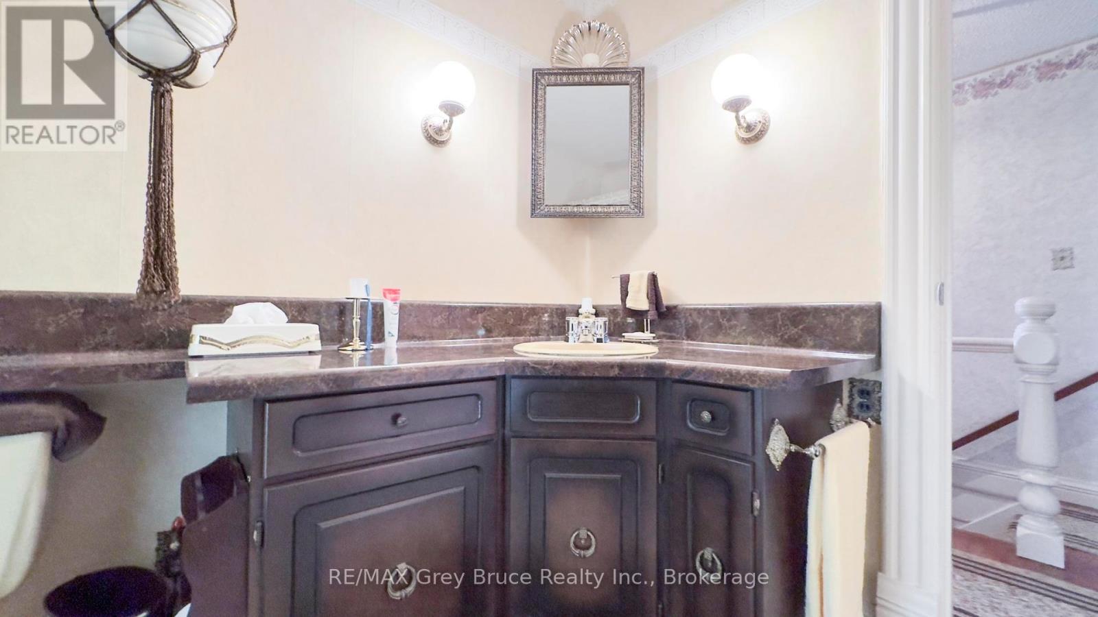 500064 Grey Road 12, West Grey, Ontario  N0C 1H0 - Photo 36 - X12267506