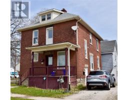 104 FORSYTH STREET S, Sarnia, Ontario