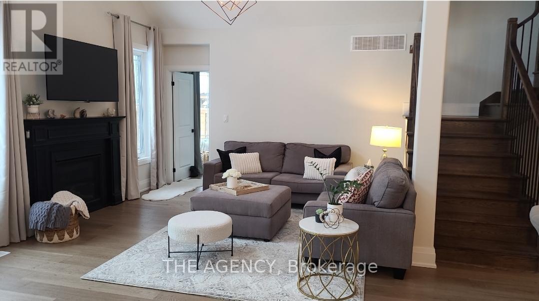Property at 425 MELLING AVENUE image 3