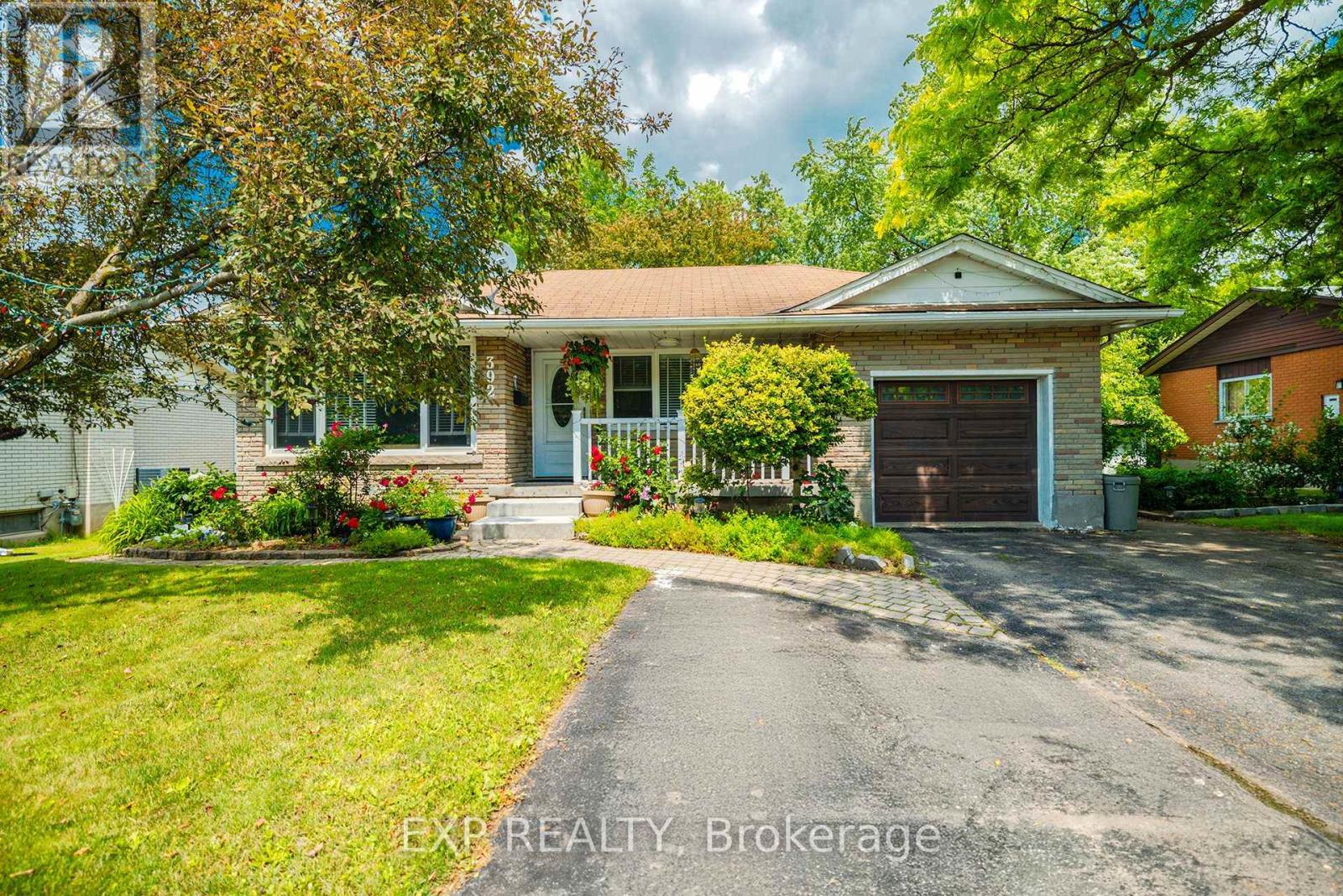 Property at 392 FISCHER HALLMAN ROAD image 3