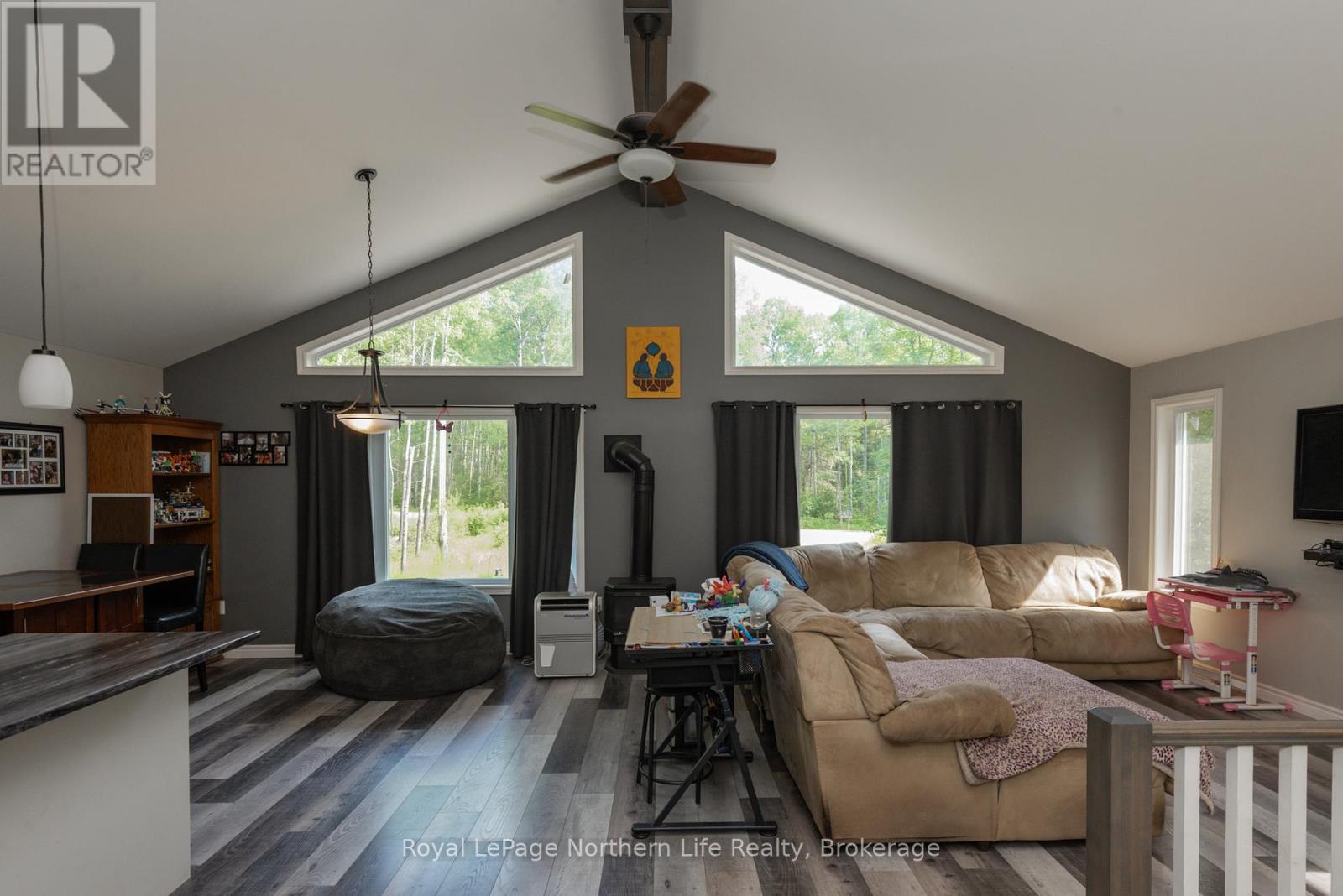 522 Hart Road, Callander, Ontario  P0H 1H0 - Photo 21 - X12267353