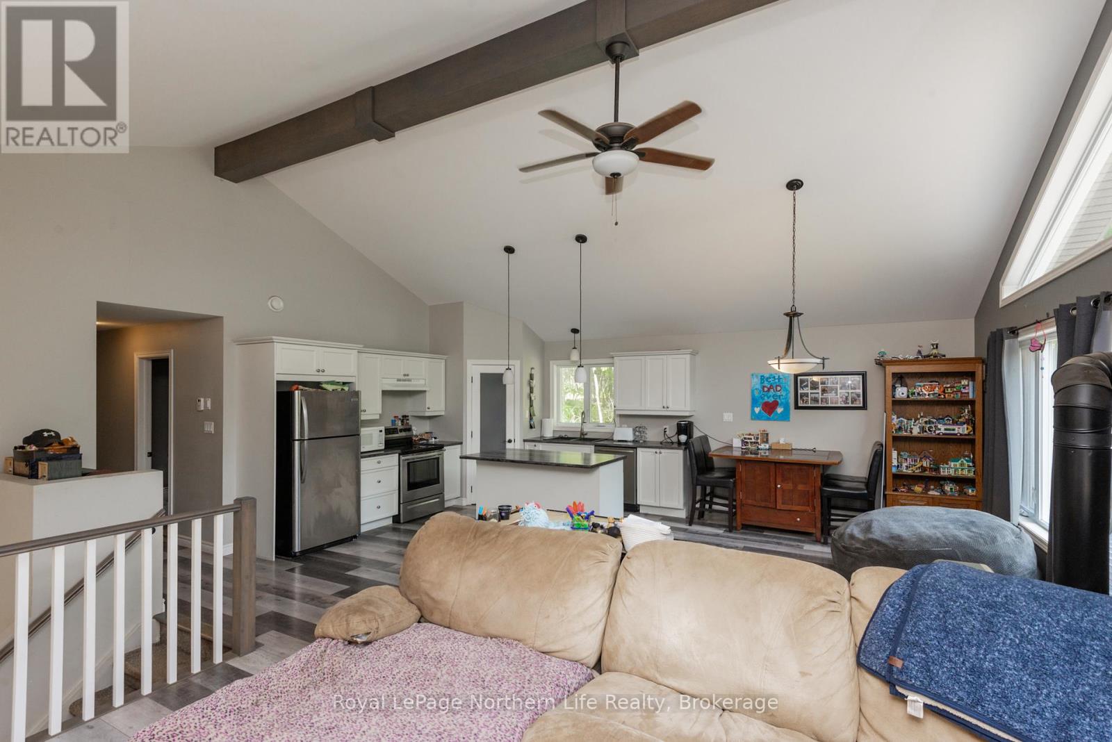 522 Hart Road, Callander, Ontario  P0H 1H0 - Photo 22 - X12267364