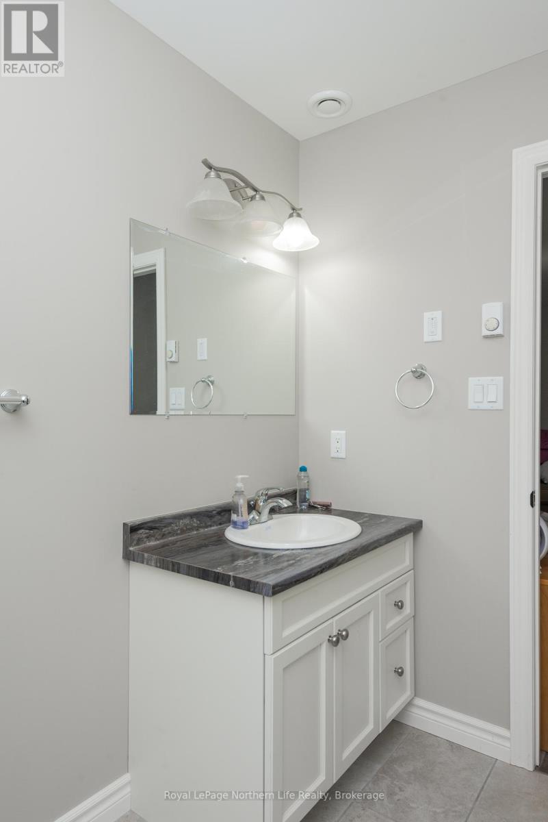522 Hart Road, Callander, Ontario  P0H 1H0 - Photo 33 - X12267364