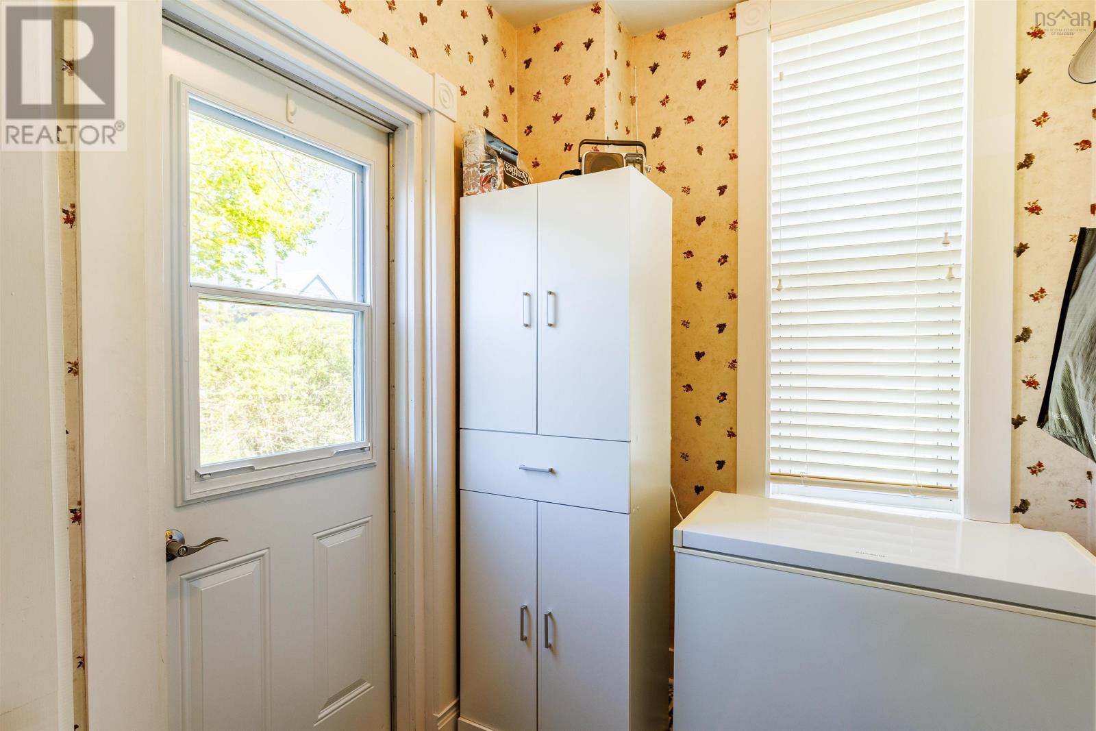 26 King Street, Yarmouth, Nova Scotia  B5A 2X8 - Photo 19 - 202513170