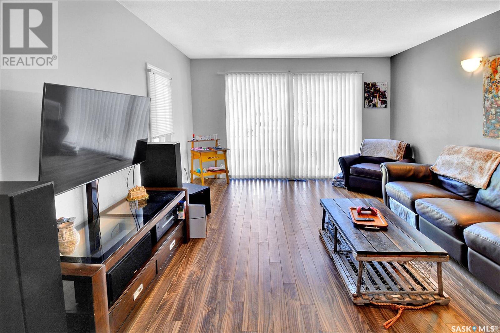 Property at 110 Spinks DRIVE image 3