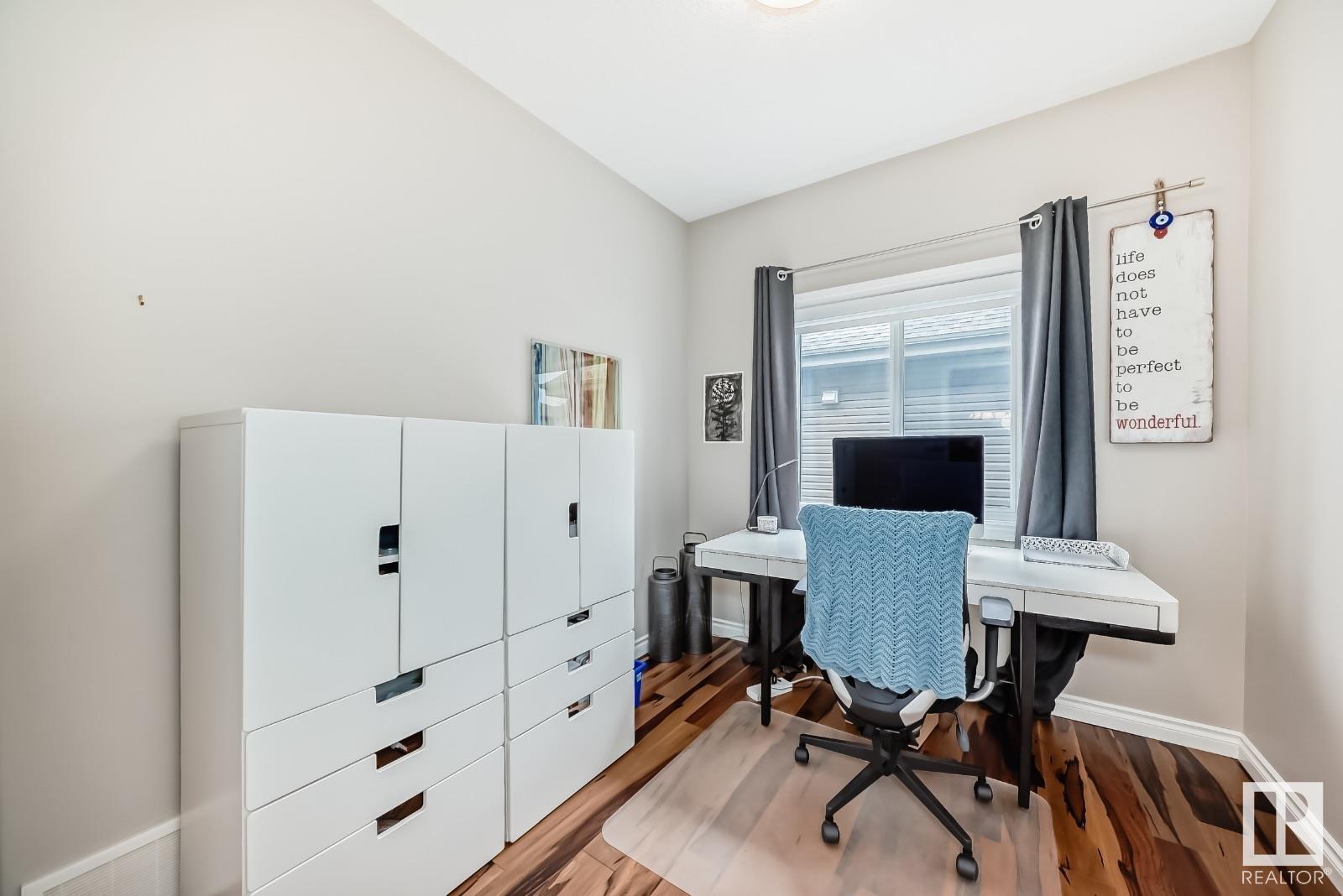 Property at 11 EDGEWATER TERR image 1