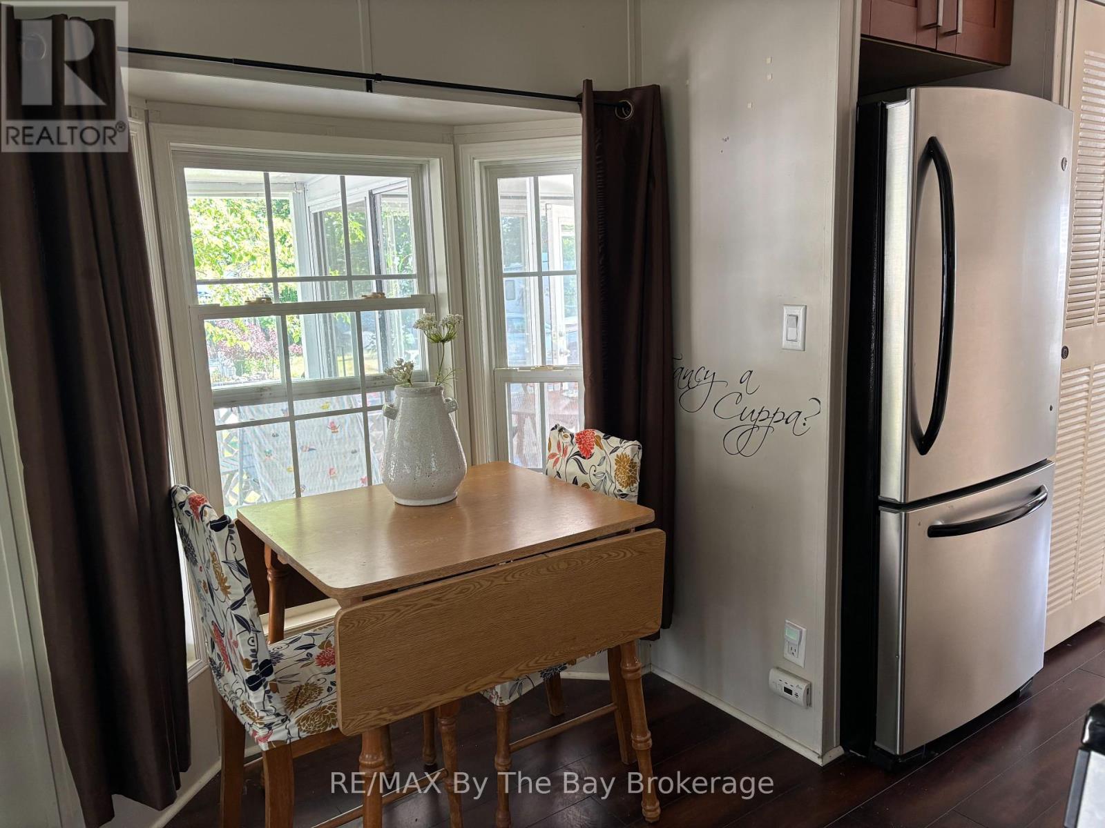 173 - 85 Theme Park Drive, Wasaga Beach, Ontario  L9Z 1X7 - Photo 6 - S12249576