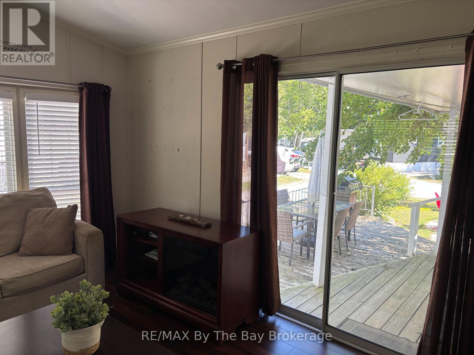 173 - 85 Theme Park Drive, Wasaga Beach, Ontario  L9Z 1X7 - Photo 7 - S12249576