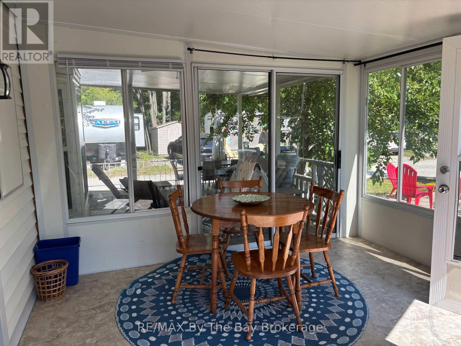 173 - 85 Theme Park Drive, Wasaga Beach, Ontario  L9Z 1X7 - Photo 9 - S12249576