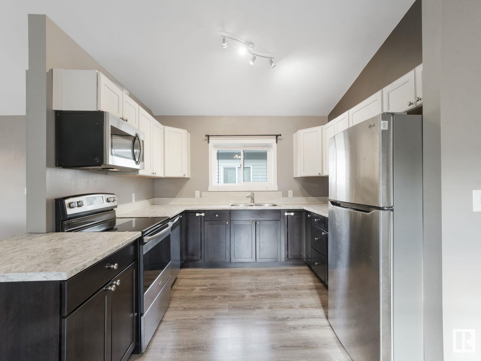 5035 51 Av, Lamont, Alberta  T0B 2R0 - Photo 13 - E4446275