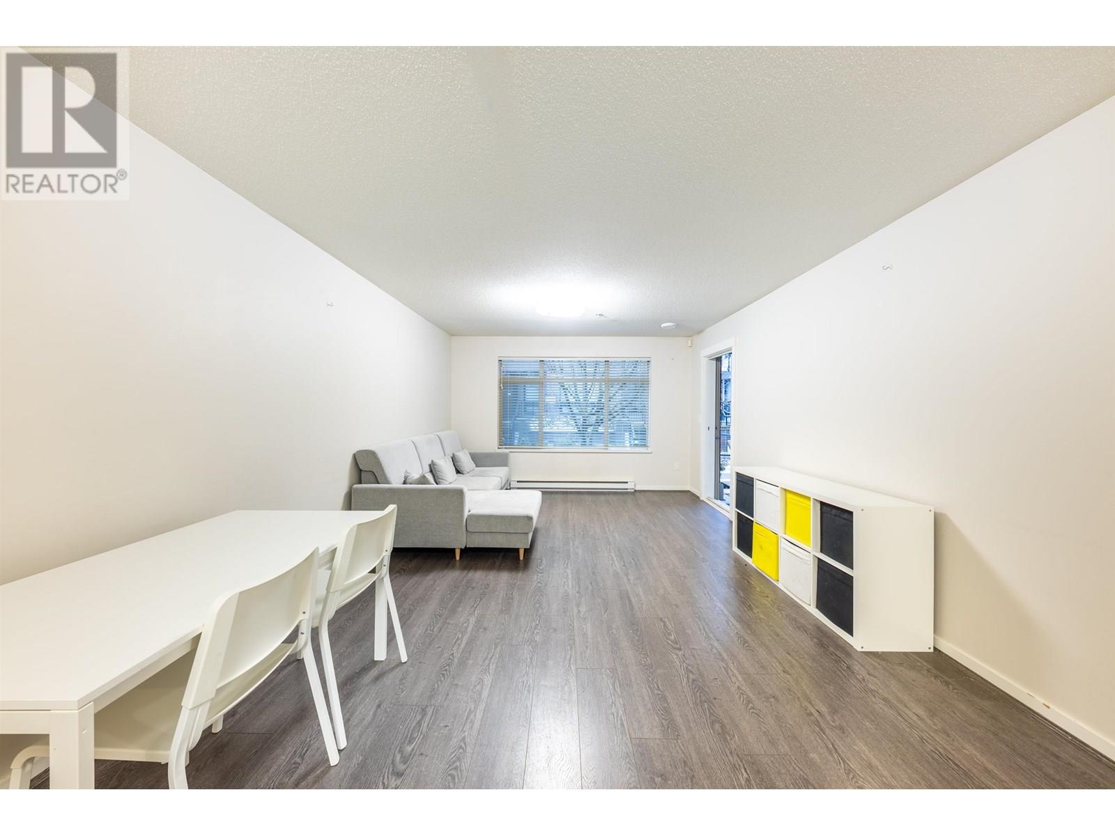 Listing Picture 12 of 24 : 113 9299 TOMICKI AVENUE, Richmond / 烈治文 - 魯藝地產 Yvonne Lu Group - MLS Medallion Club Member