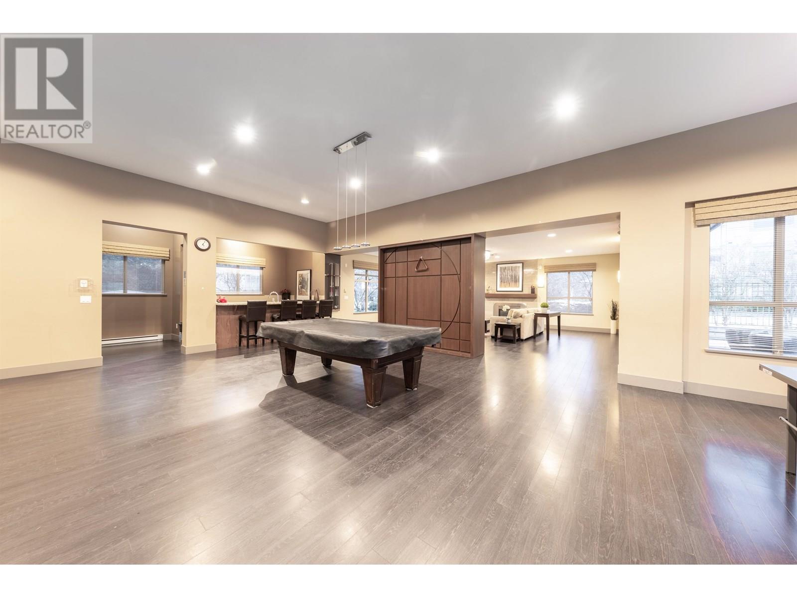 Listing Picture 23 of 24 : 113 9299 TOMICKI AVENUE, Richmond / 烈治文 - 魯藝地產 Yvonne Lu Group - MLS Medallion Club Member