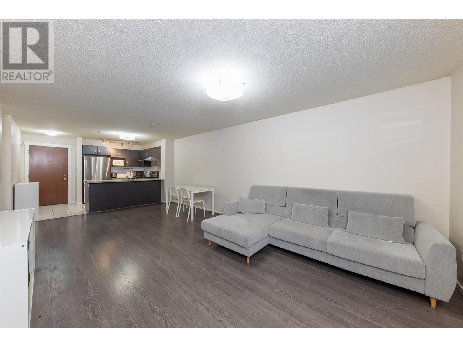 Listing Picture 7 of 24 : 113 9299 TOMICKI AVENUE, Richmond / 烈治文 - 魯藝地產 Yvonne Lu Group - MLS Medallion Club Member