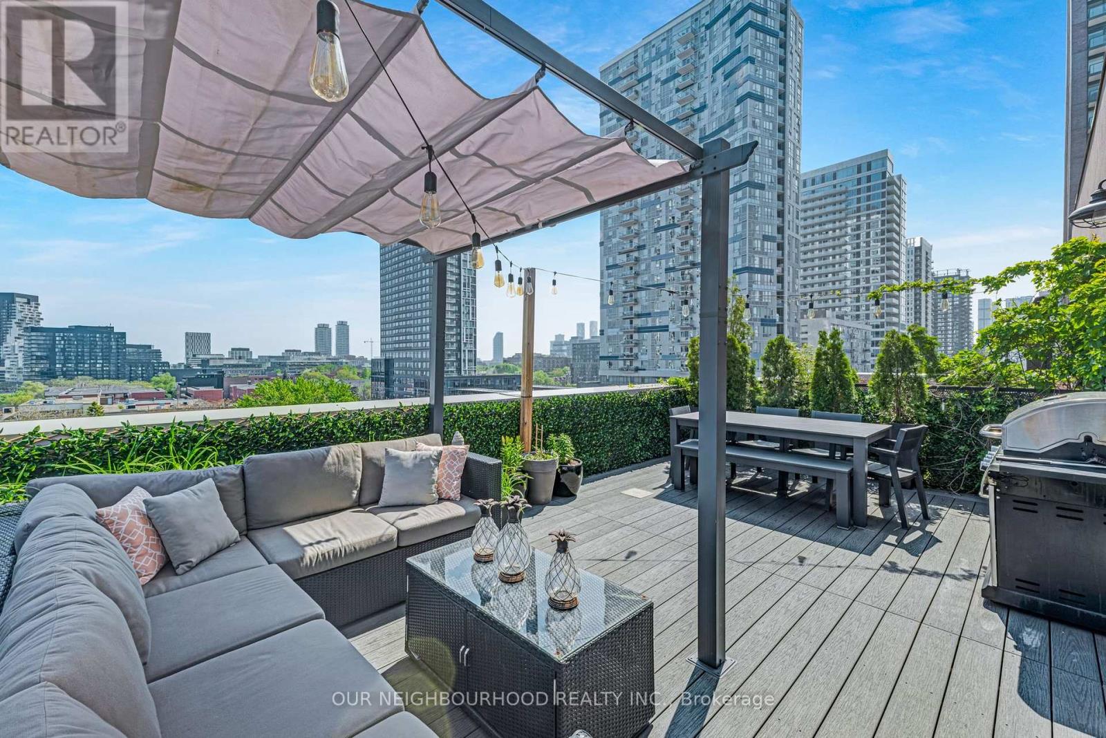 Property at PH2 - 736 DUNDAS STREET E image 1