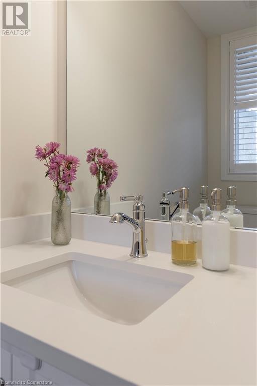 31 Southam Lane, Hamilton, Ontario  L9C 0E9 - Photo 6 - 40748635