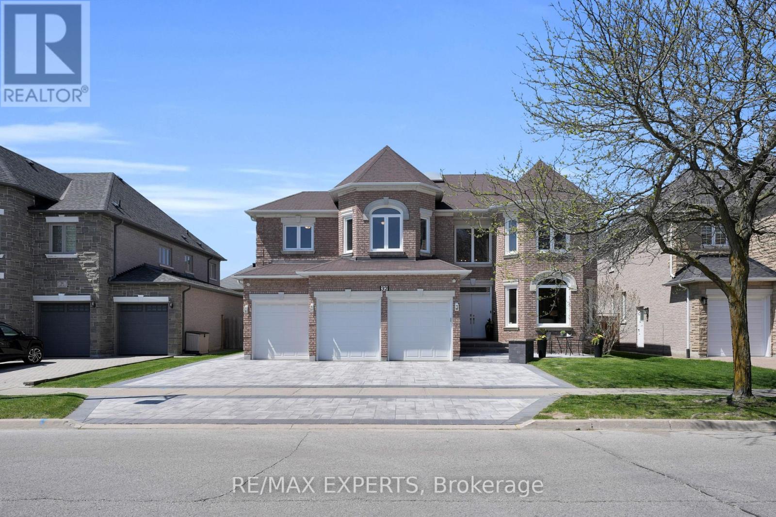 Property at 32 FERN AVENUE image 2