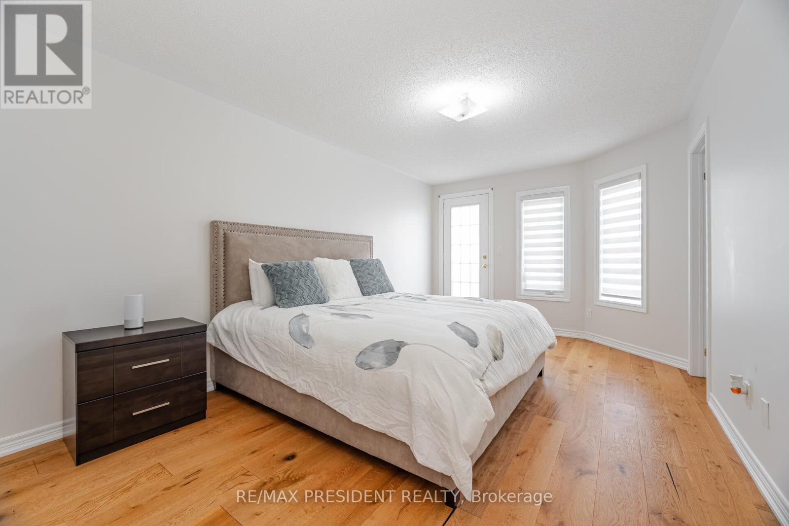 14 Tollgate Street, Brampton (Heart Lake East), Ontario  L6Z 0J1 - Photo 13 - W12267395
