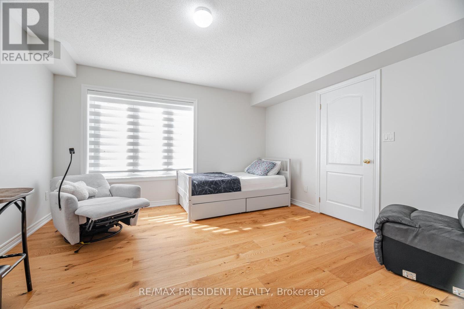 14 Tollgate Street, Brampton (Heart Lake East), Ontario  L6Z 0J1 - Photo 22 - W12267395