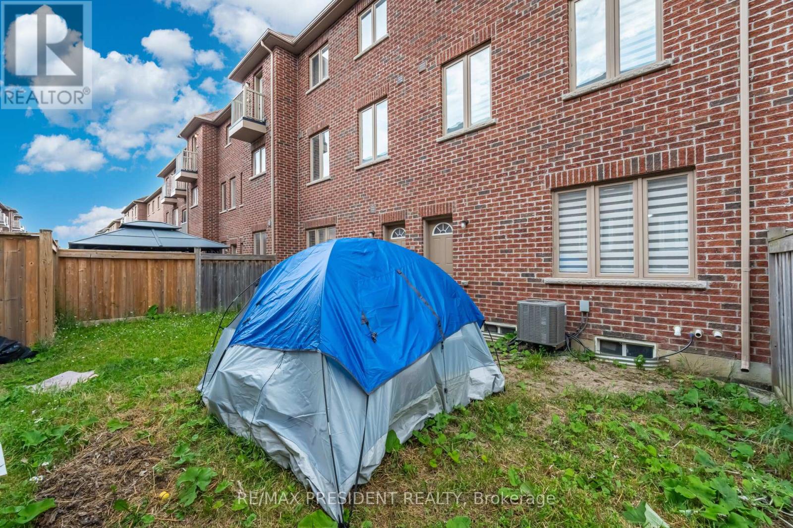 14 Tollgate Street, Brampton (Heart Lake East), Ontario  L6Z 0J1 - Photo 24 - W12267395