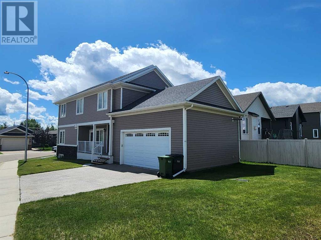 Property at 2 Garrison Place image 4