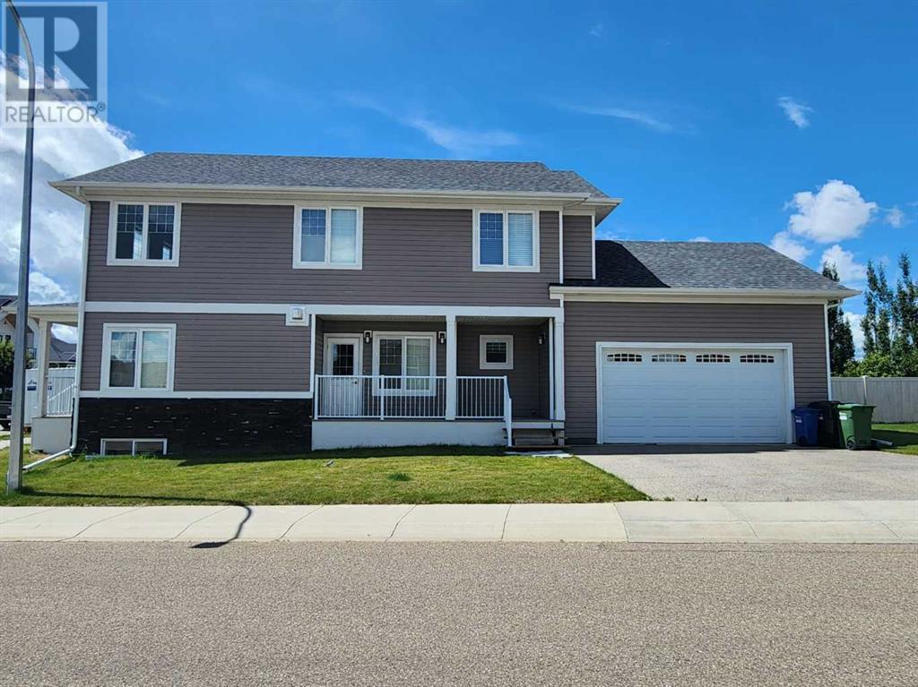 Property at 2 Garrison Place image 3