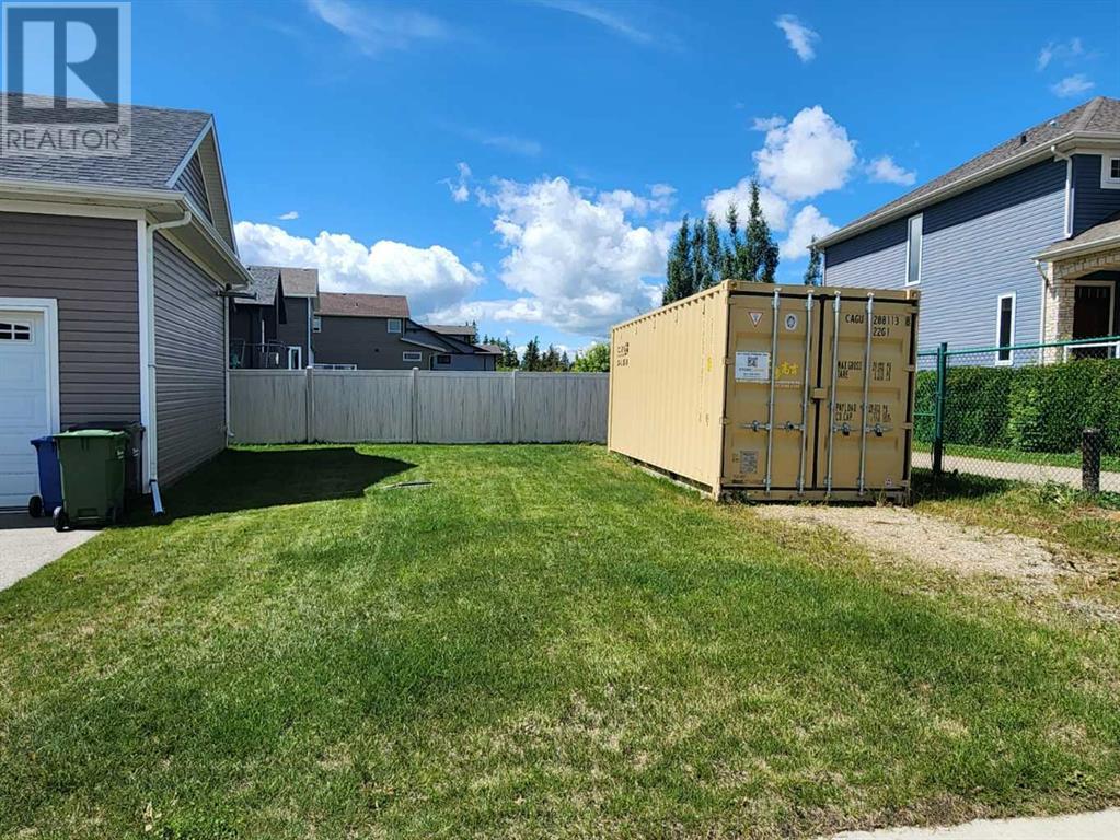 Property at 2 Garrison Place image 5